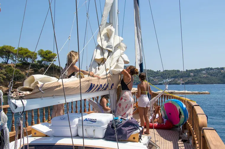 Sails and deck at sea