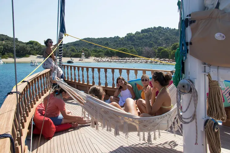 The hammock at anchor off the beach