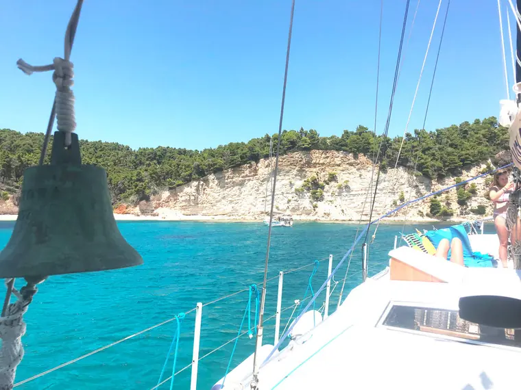The ship's bell and the beach